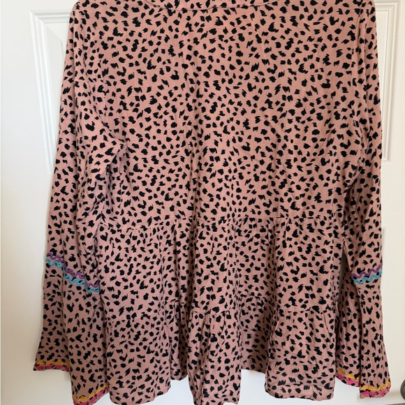 Savannah Jane Boho Leopard Embroidered Babydoll Blouse Size M - Picture 3 of 9